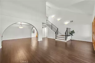 11926 Rexbon, Granada Hills, CA 91344 - Photo 5