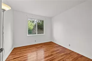 11926 Rexbon, Granada Hills, CA 91344 - Photo 25