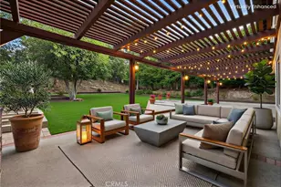 11926 Rexbon, Granada Hills, CA 91344 - Photo 31