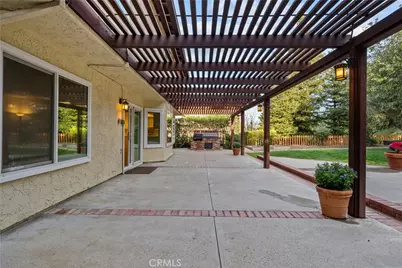 11926 Rexbon, Granada Hills, CA 91344 - Photo 27