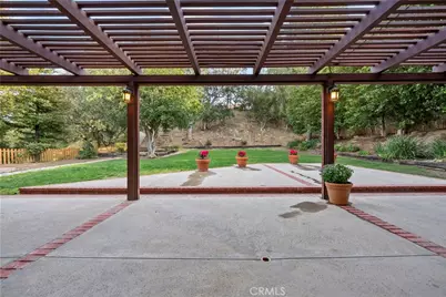 11926 Rexbon, Granada Hills, CA 91344 - Photo 33