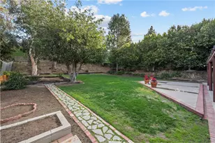 11926 Rexbon, Granada Hills, CA 91344 - Photo 31