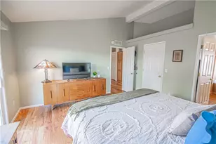 20164 Crest View Dr, Canyon Country, CA 91351 - Photo 43