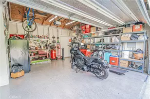 20164 Crest View Dr, Canyon Country, CA 91351 - Photo 39