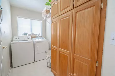 20164 Crestview Dr., Canyon Country, CA 91351 - Photo 23