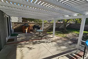 28114 Guilford, Saugus, CA 91350 - Photo 23