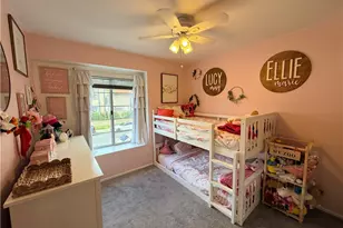 28114 Guilford, Saugus, CA 91350 - Photo 21