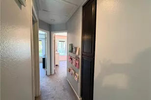 28114 Guilford, Saugus, CA 91350 - Photo 17