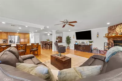 25811 Mendoza Drive, Valencia, CA 91355 - Photo 17