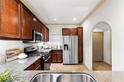 10715 Camarillo Street #203, North Hollywood, CA 91602 - Photo 7