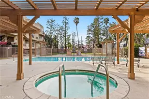 10715 Camarillo St, North Hollywood, CA 91602 - Photo 1