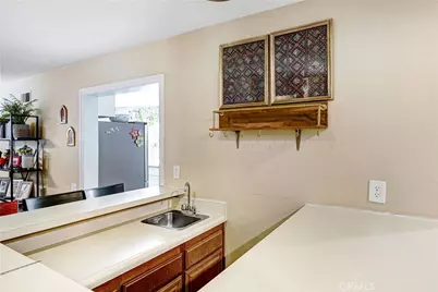 12564 Spring Creek Road, Moorpark, CA 93021 - Photo 11