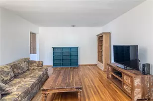 8009 Aldea, Lake Balboa, CA 91406 - Photo 7