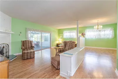 8811 Hayvenhurst Avenue, North Hills, CA 91343 - Photo 7