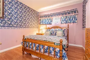 8811 Hayvenhurst Ave, North Hills, CA 91343 - Photo 17