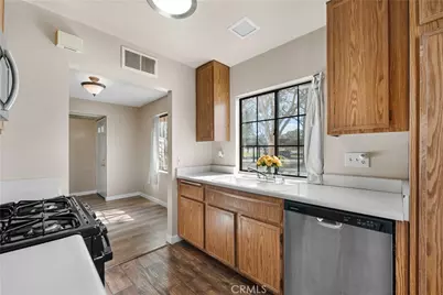 2554 Olive #101, Palmdale, CA 93550 - Photo 7