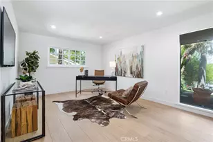 20225 Allentown Dr, Woodland Hills, CA 91364 - Photo 9