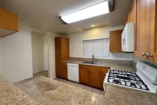 7551 Jordan, Canoga Park, CA 91303 - Photo 5