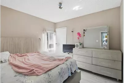 10223 S Grevillea, Inglewood, CA 90304 - Photo 15