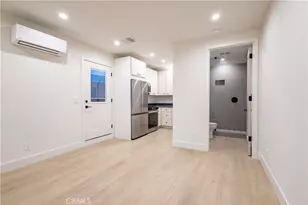 7913 Lasaine, Northridge, CA 91325 - Photo 19