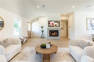 7913 Lasaine, Northridge, CA 91325 - Photo 3