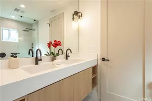 7913 Lasaine, Northridge, CA 91325 - Photo 9