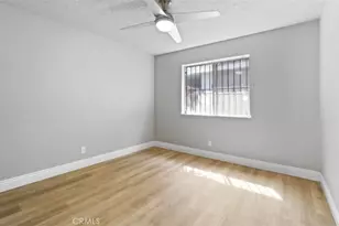 329 N Diana, Fresno, CA 93701 - Photo 17