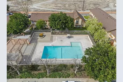 9833 Karmont, South Gate, CA 90280 - Photo 41