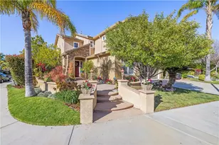 22029 Superior Ct, Saugus, CA 91390 - Photo 3