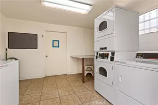 5652 Yolanda Ave, Tarzana, CA 91356 - Photo 17