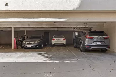 5652 Yolanda Avenue #7, Tarzana, CA 91356 - Photo 5