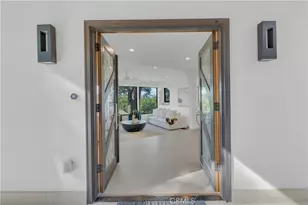 4032 Rogen Dr, Encino, CA 91436 - Photo 9