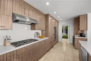 3851 Beverly Ridge, Sherman Oaks, CA 91423 - Photo 15