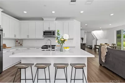 8241 Sophie Court, Northridge, CA 91325 - Photo 3