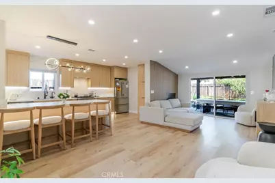 6838 Belmar Avenue, Reseda, CA 91335 - Photo 9