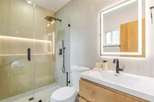 6838 Belmar Ave, Reseda, CA 91335 - Photo 21