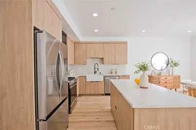 540 1/2 N Serrano, Los Angeles, CA 90004 - Photo 5