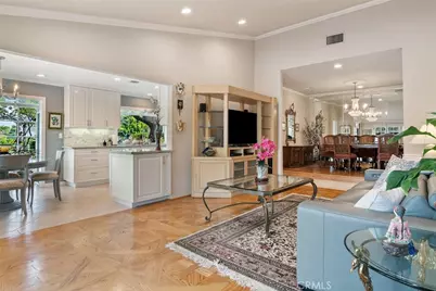 21616 Cezanne, Woodland Hills, CA 91364 - Photo 5