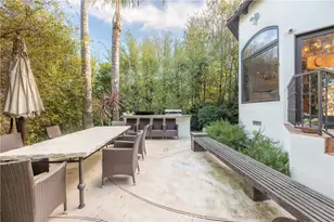 13470 Rand Dr, Sherman Oaks, CA 91423 - Photo 43