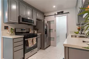 7554 Corbin, Reseda, CA 91335 - Photo 9