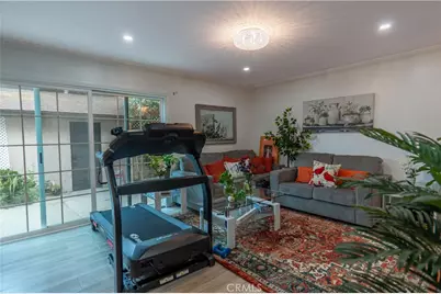 7554 Corbin #4, Reseda, CA 91335 - Photo 13
