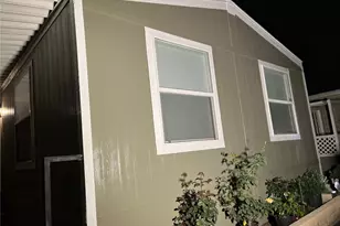 7560 Woodman Pl, Van Nuys, CA 91405 - Photo 7