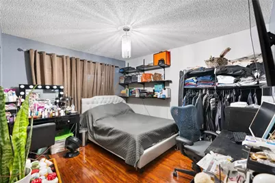2011 W Katella, Anaheim, CA 92804 - Photo 23