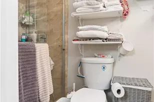 2011 W Katella, Anaheim, CA 92804 - Photo 21