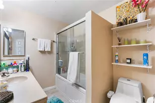 2011 W Katella, Anaheim, CA 92804 - Photo 27