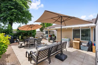 2011 W Katella, Anaheim, CA 92804 - Photo 33