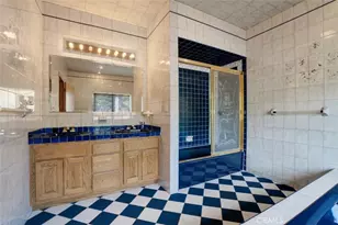 2205 N Catalina St, Los Angeles, CA 90027 - Photo 39