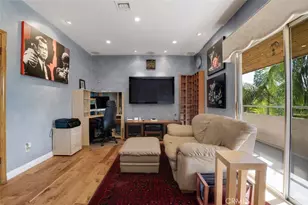 2205 N Catalina St, Los Angeles, CA 90027 - Photo 33