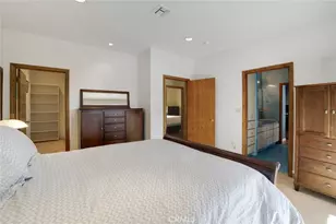 2205 N Catalina St, Los Angeles, CA 90027 - Photo 31