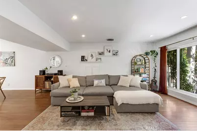 14238 Dickens Street #3, Sherman Oaks, CA 91423 - Photo 3